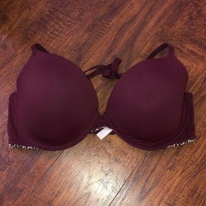 PINK Lightly Lined Underwire Bra